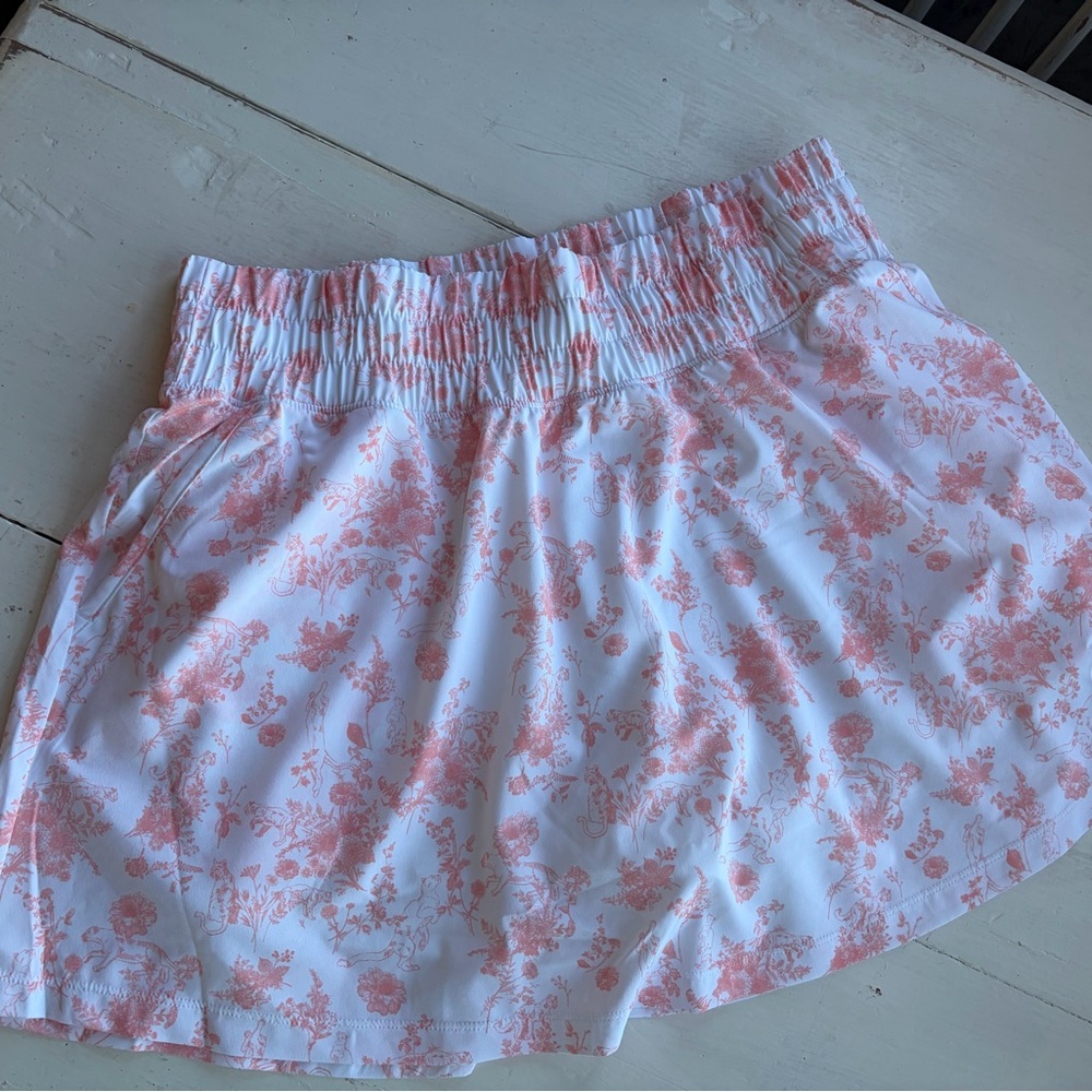 Puma Women's White and Pink Floral Skort